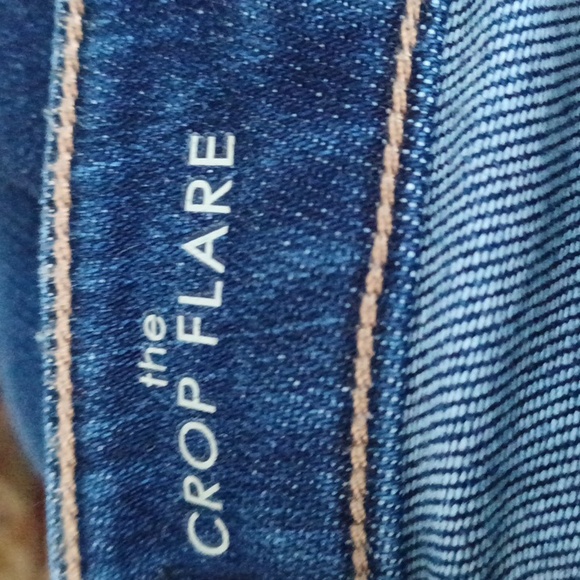 Liverpool The CROP Flare Sz.26/2. Rise 8.5". Raw Hem. L.25".Whiskered Finish.EUC - Picture 6 of 9